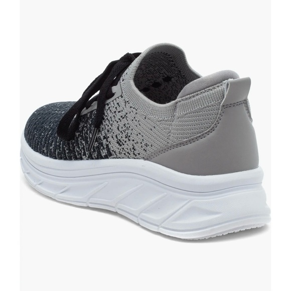 J Slides Holly Gray Knit Sneakers New in Box Size 7 - Picture 2 of 5